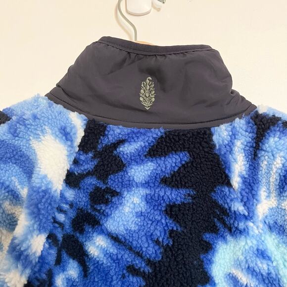 NWT Free People Movement Rocky Ridge Pullover in Ocean Tie Dye - Picture 9 of 9